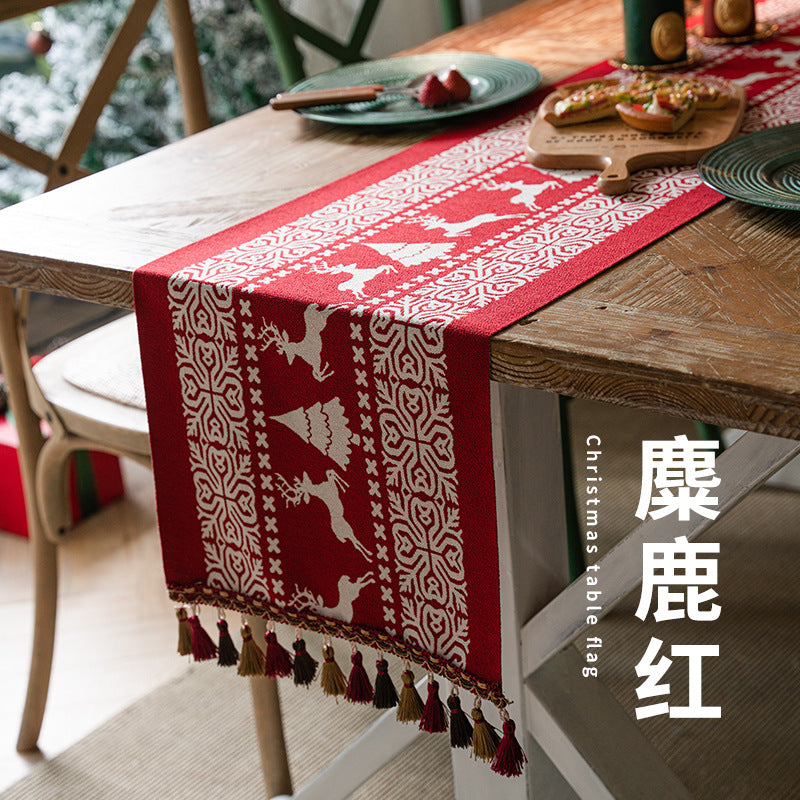 Wholesale Christmas floral woven table runner with pendant